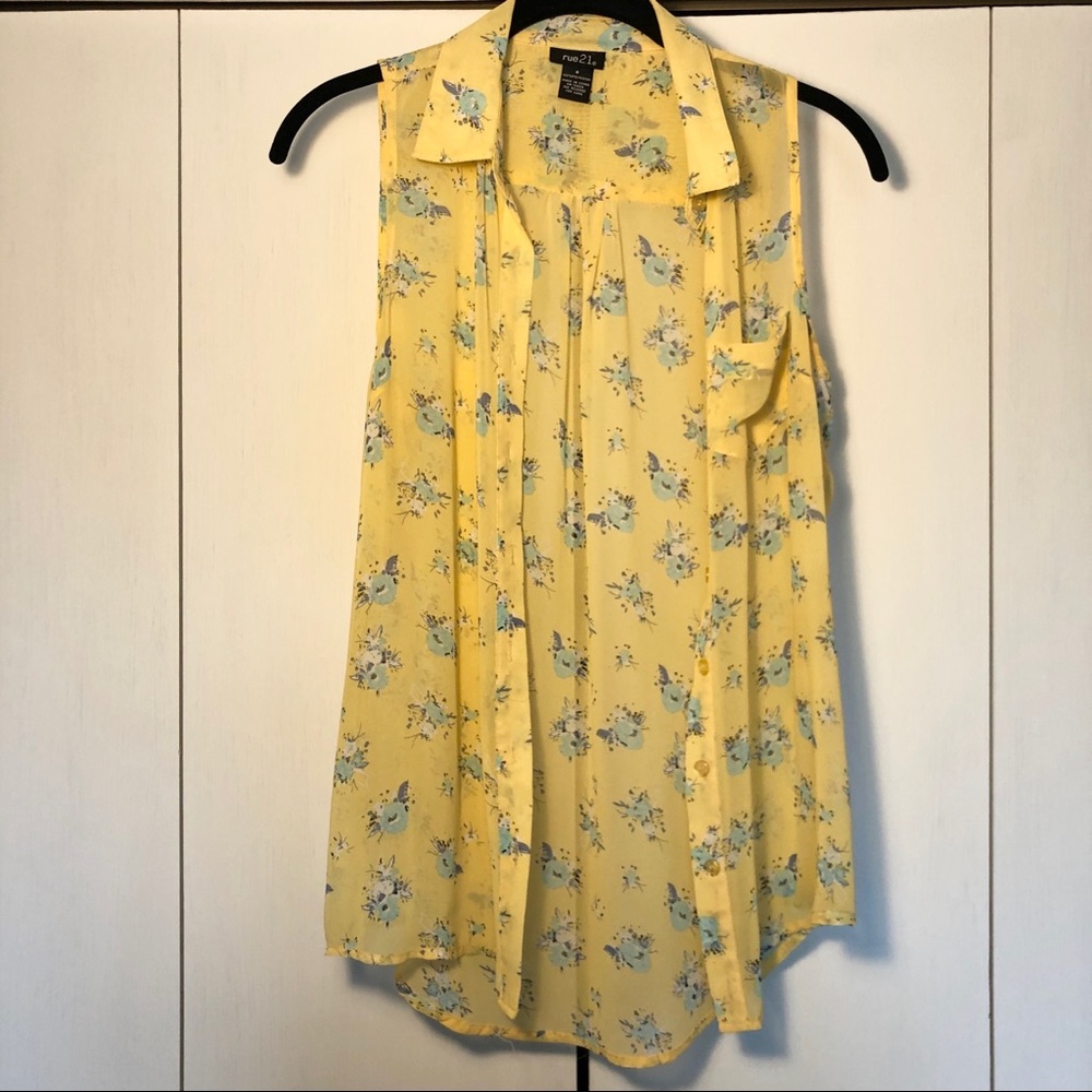 Rue21 yellow floral sheer tank top